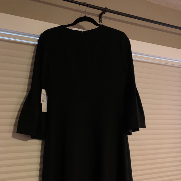 Eliza J bell sleeve dress - Picture 1 of 4